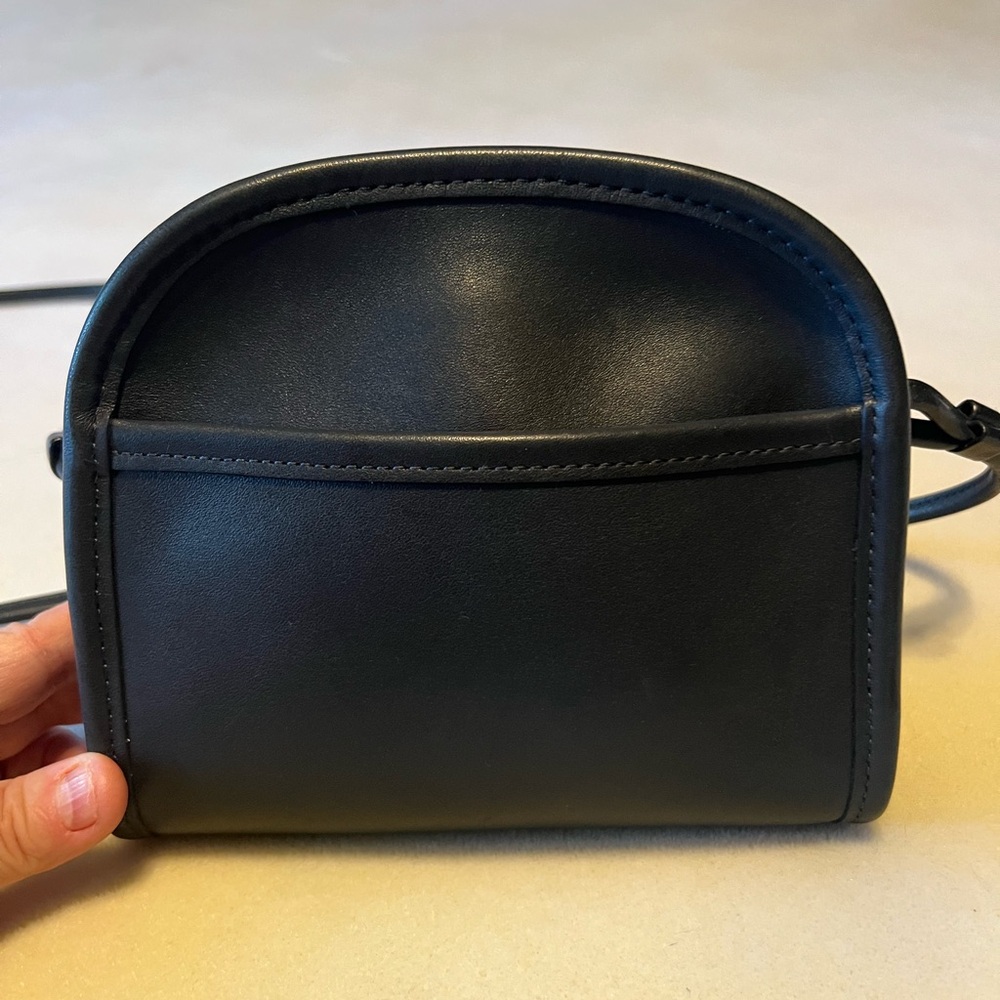 Coach Vintage 1998 Abbie Zip Bag in Navy 9017